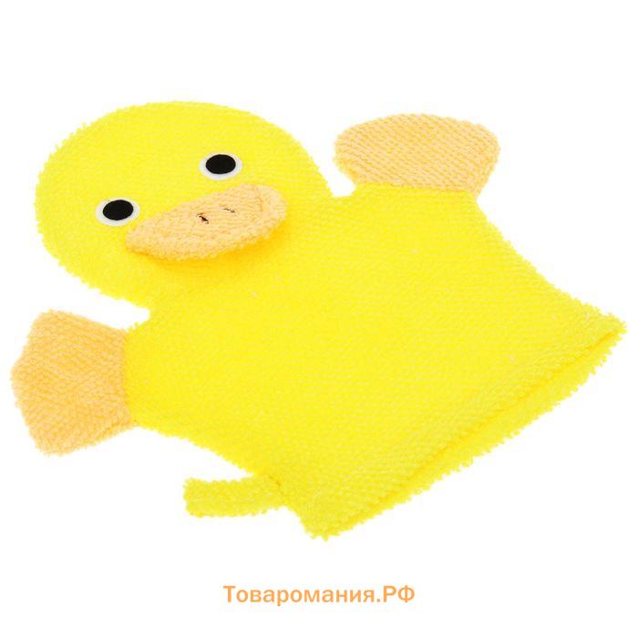 Мочалка варежка детская  «Уточка», для купания, 21 см
